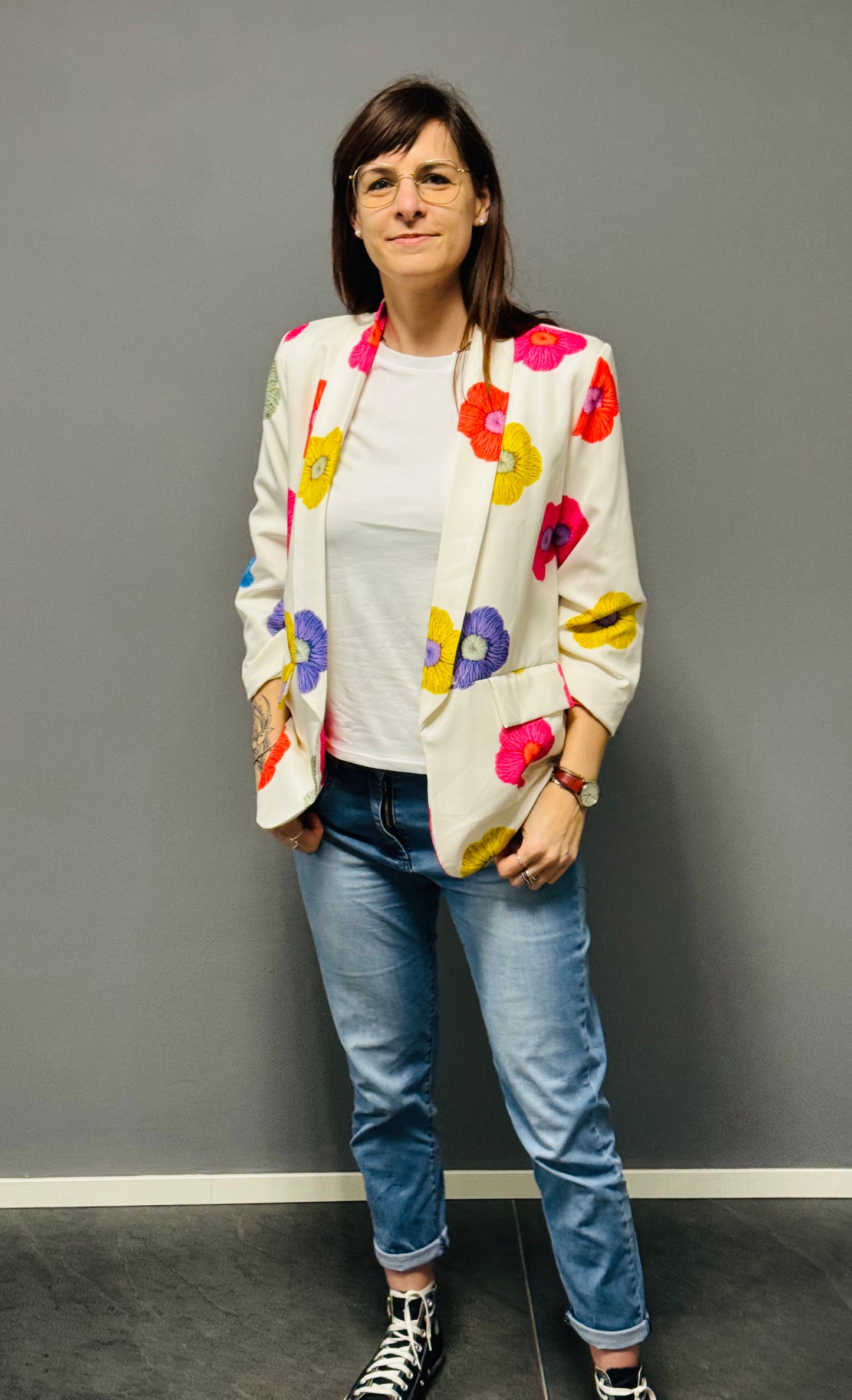 Blazer fiori base bianca